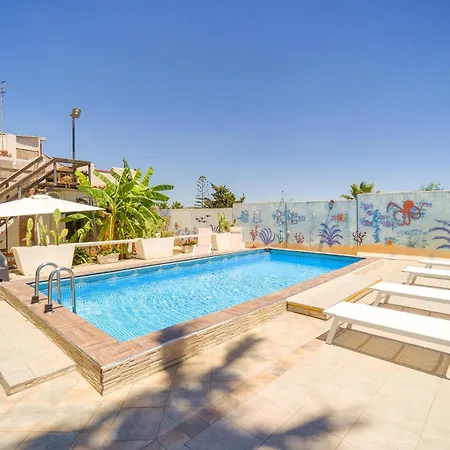 Stunning In With Outdoor Swimming Pool * Menfi